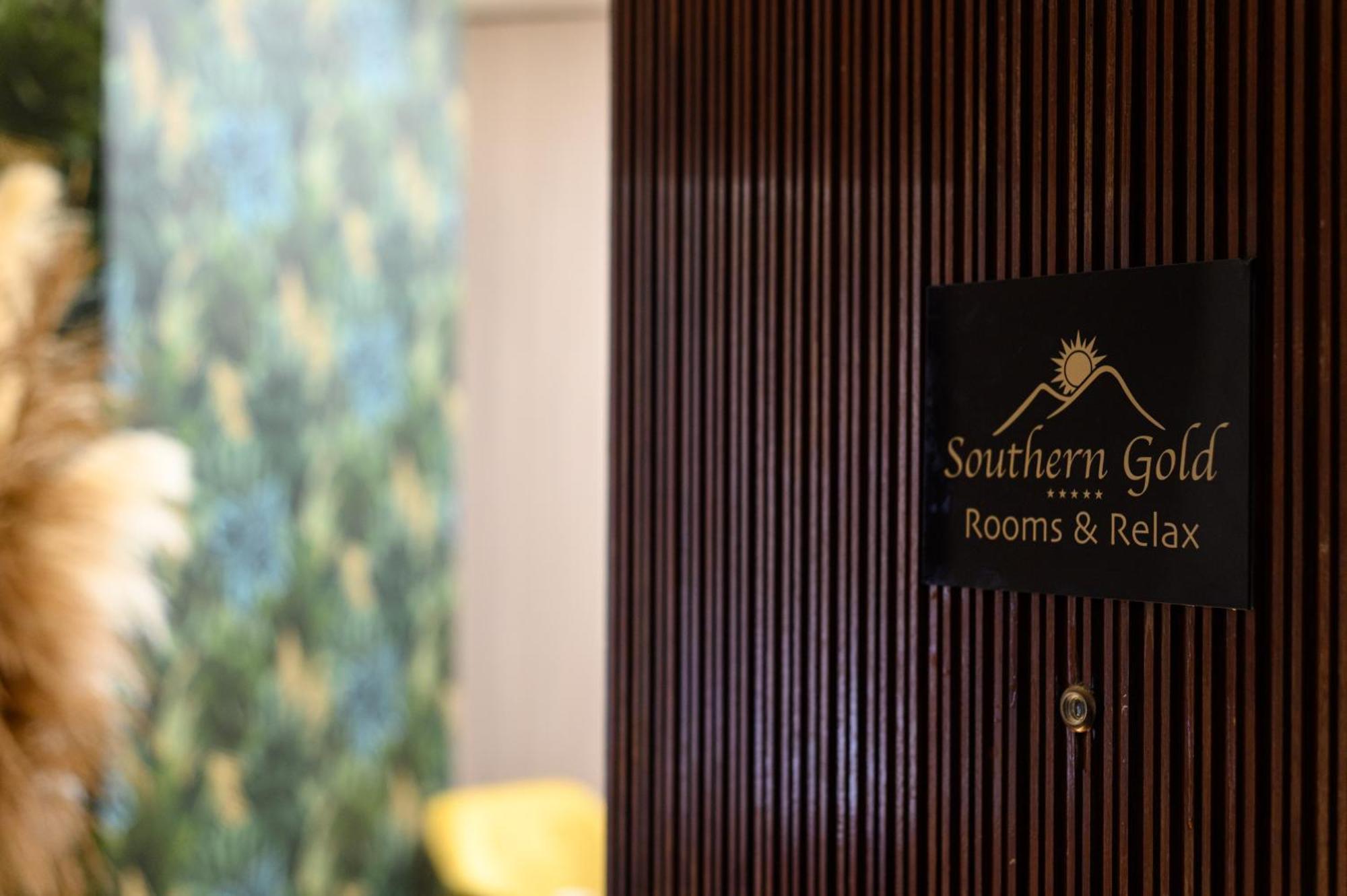 Southern Gold Неаполь Екстер'єр фото